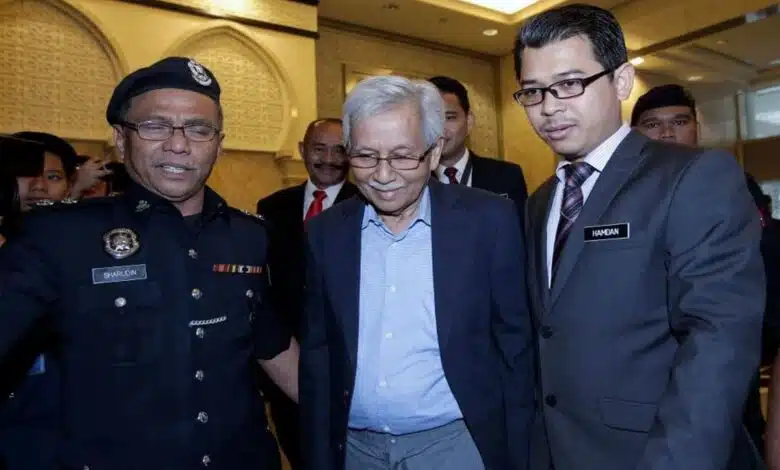 Malaysia's former finance minister Daim Zainuddin dies at the age of 86