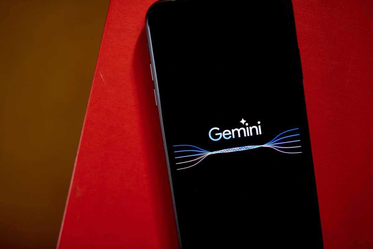 Gemini app in the App Store Some downloads for iPhone with Gemini Live capability appeared