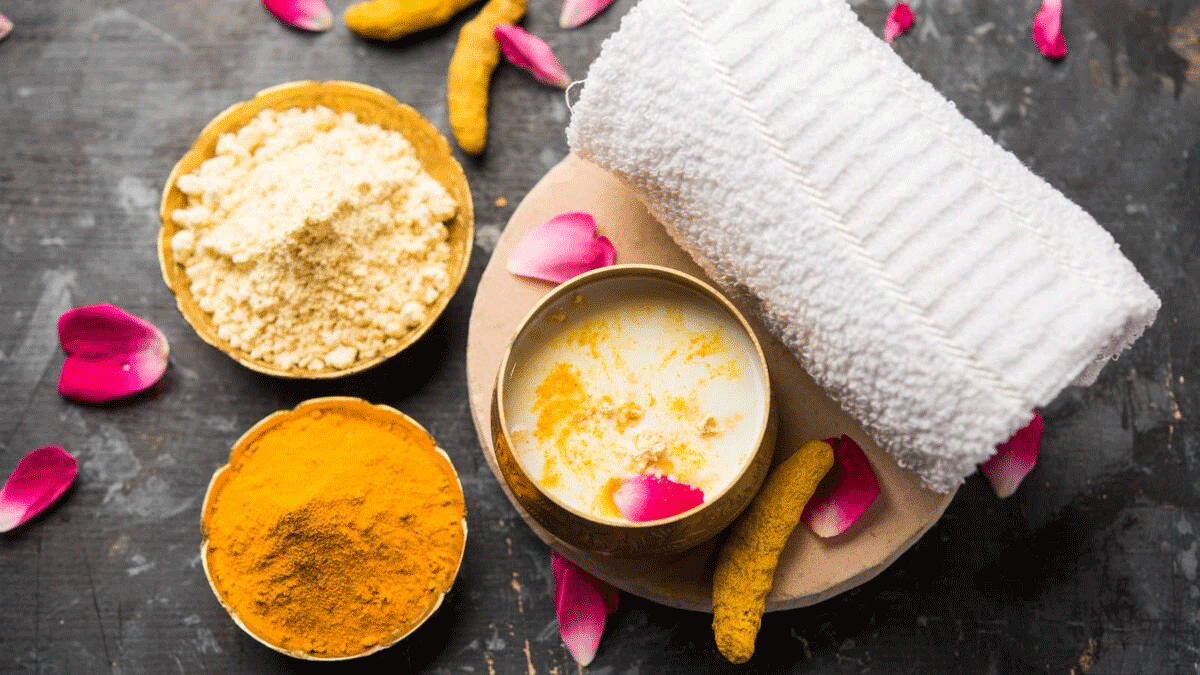 Get glowing skin with gram flour face pack