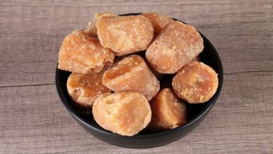 Tips to store Jaggery and easy ways to include it in your winter diet
