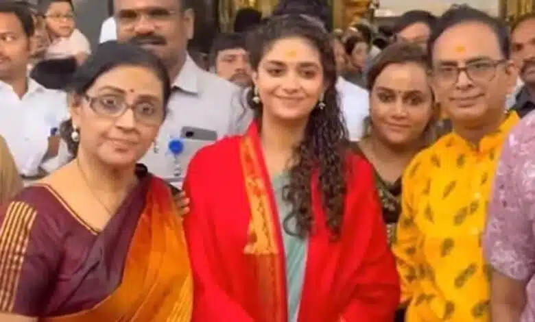 Keerthy Suresh visits Tirupati temple before her wedding with boyfriend Antony Thattil