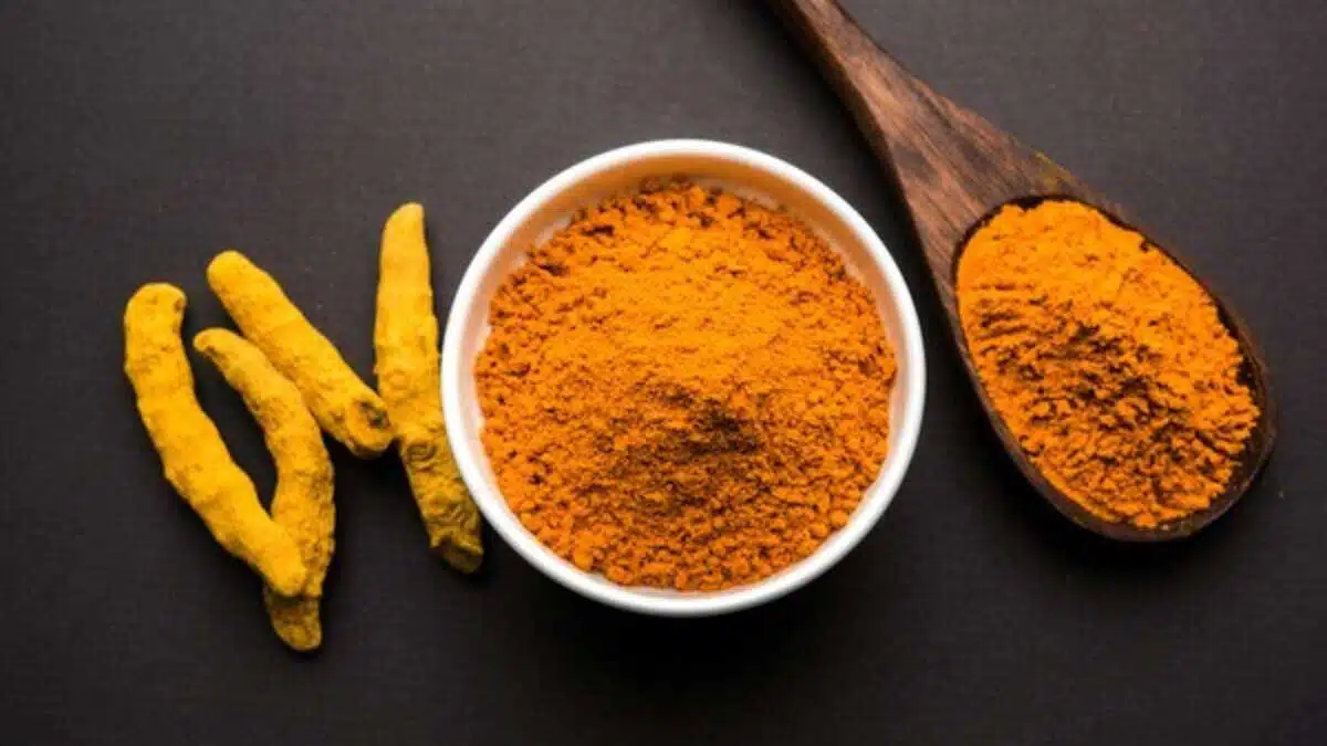 Kitchen spices that can reduce your hair fall