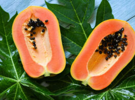 Papaya leaves and seeds are very beneficial for health, know why they should be consumed on an empty stomach.