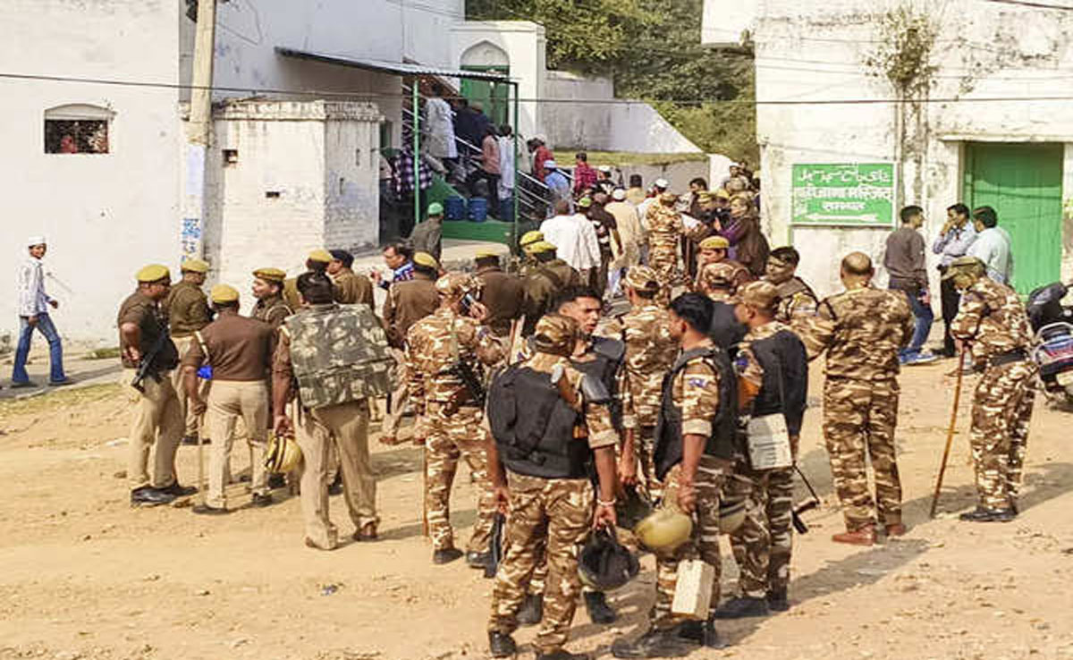 
Clash over mosque survey in UP's Sambhal, tear gas released