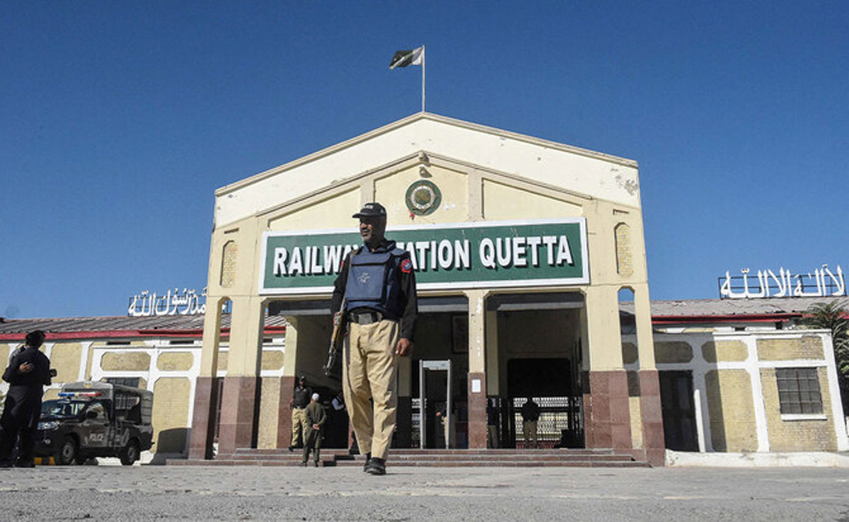 Pakistan suspends train services after deadly bombing at Quetta railway station