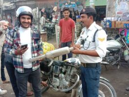 New initiative of traffic awareness in Sambhal