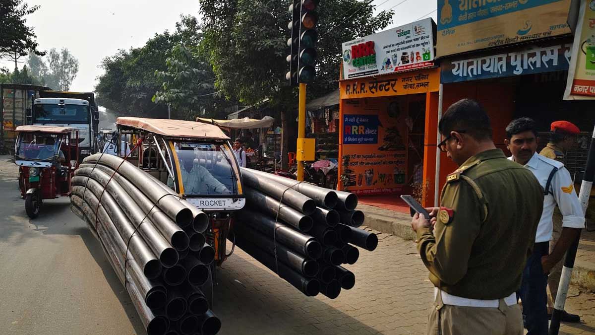 New initiative of traffic awareness in Sambhal