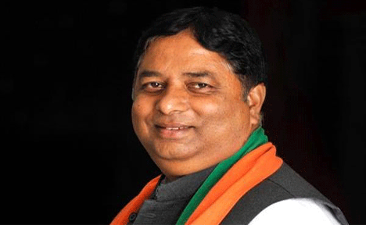 BJP appointed Sat Sharma as the new president of Jammu and Kashmir in place of Ravinder Raina.