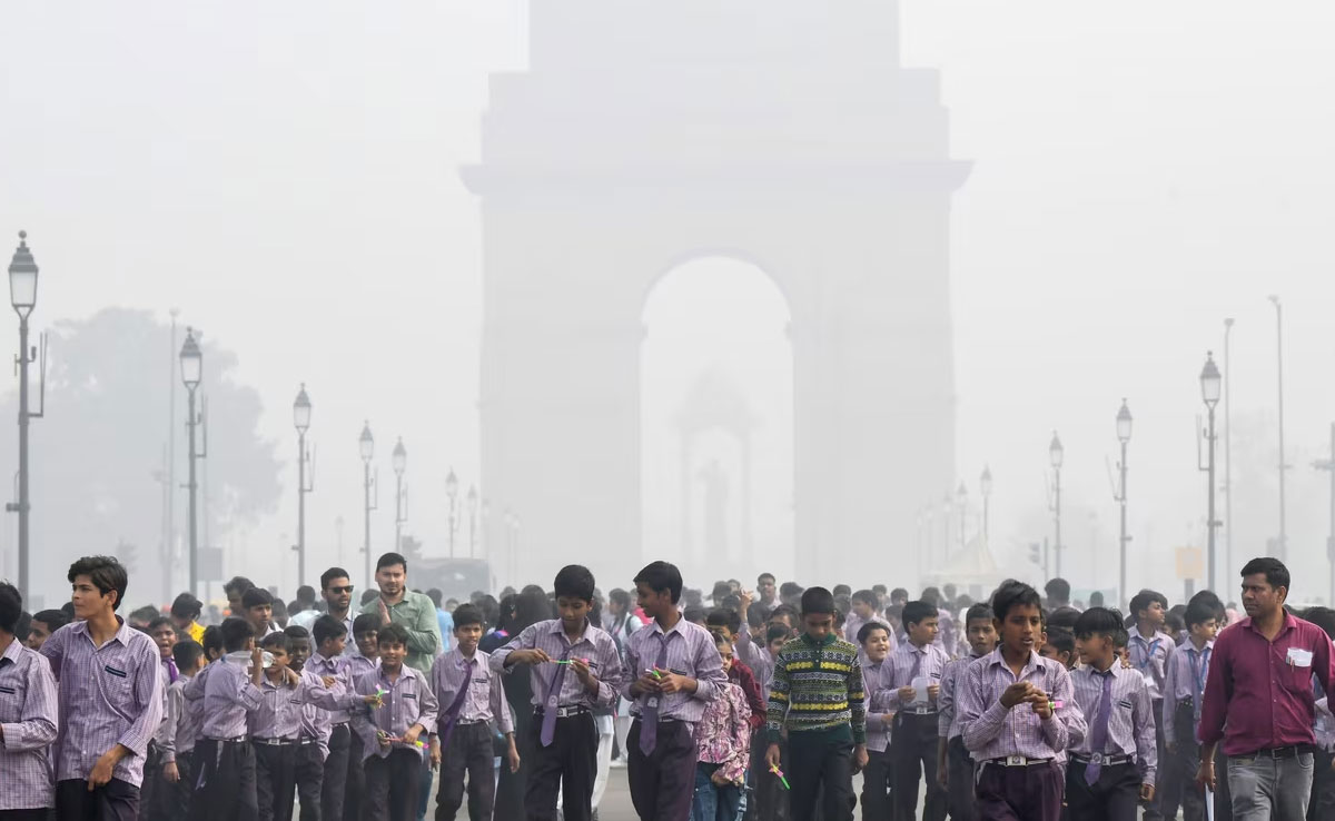 Supreme Court tells Delhi government: GRAP-IV anti-pollution restrictions to continue till further orders