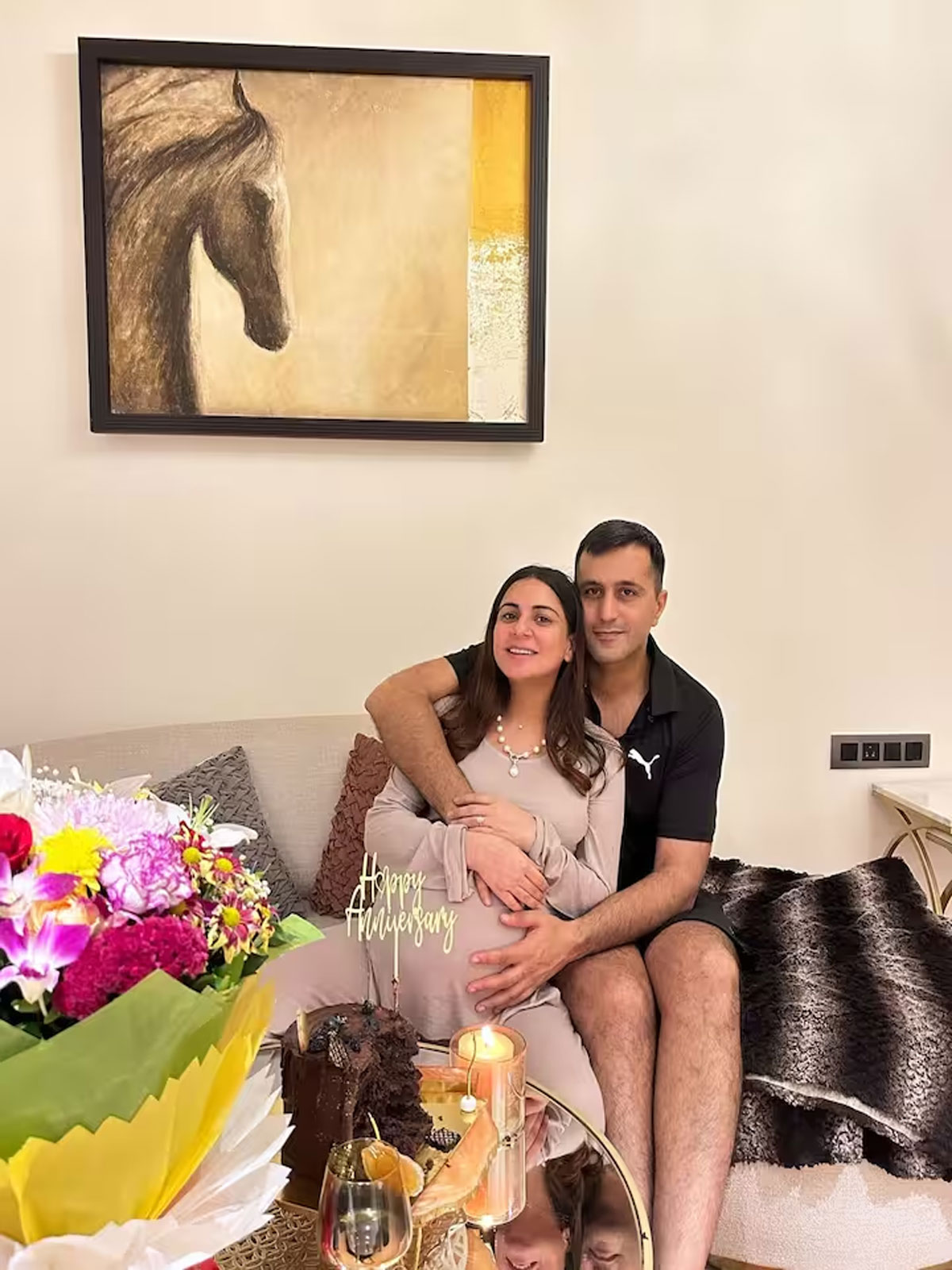 Mother-to-be Shraddha Arya celebrated her loving wedding anniversary with her husband, see photos