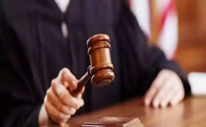 Irregularities happening in Sub District Magistrate Courts in Sambhal