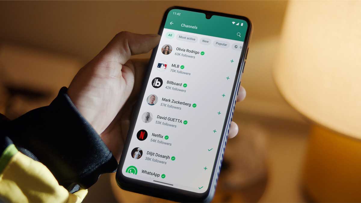 WhatsApp is rolling out custom list feature for all users globally