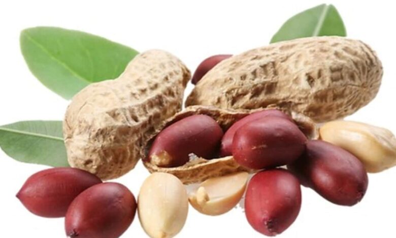 Which vitamin is found in peanuts