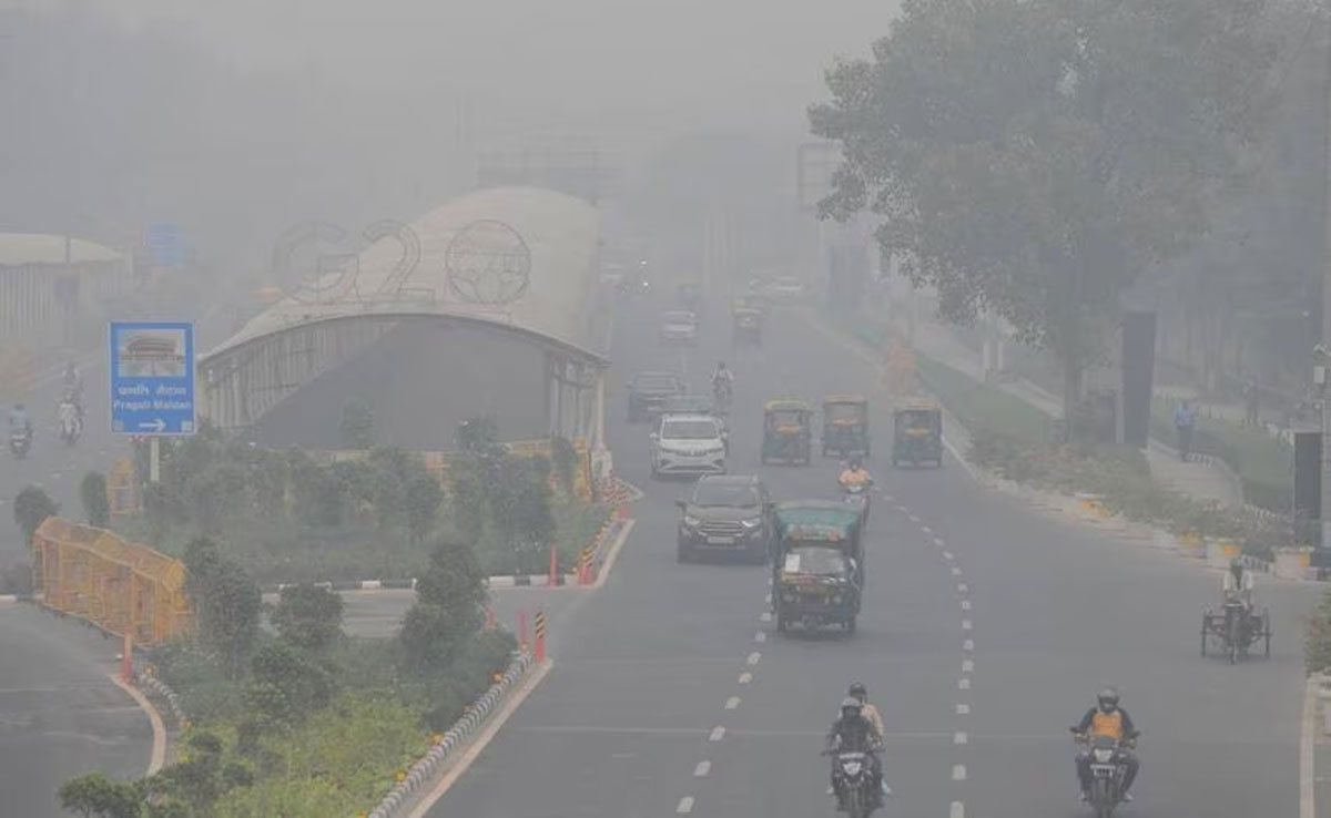 Delhi government announces work from home for 50% employees to reduce pollution