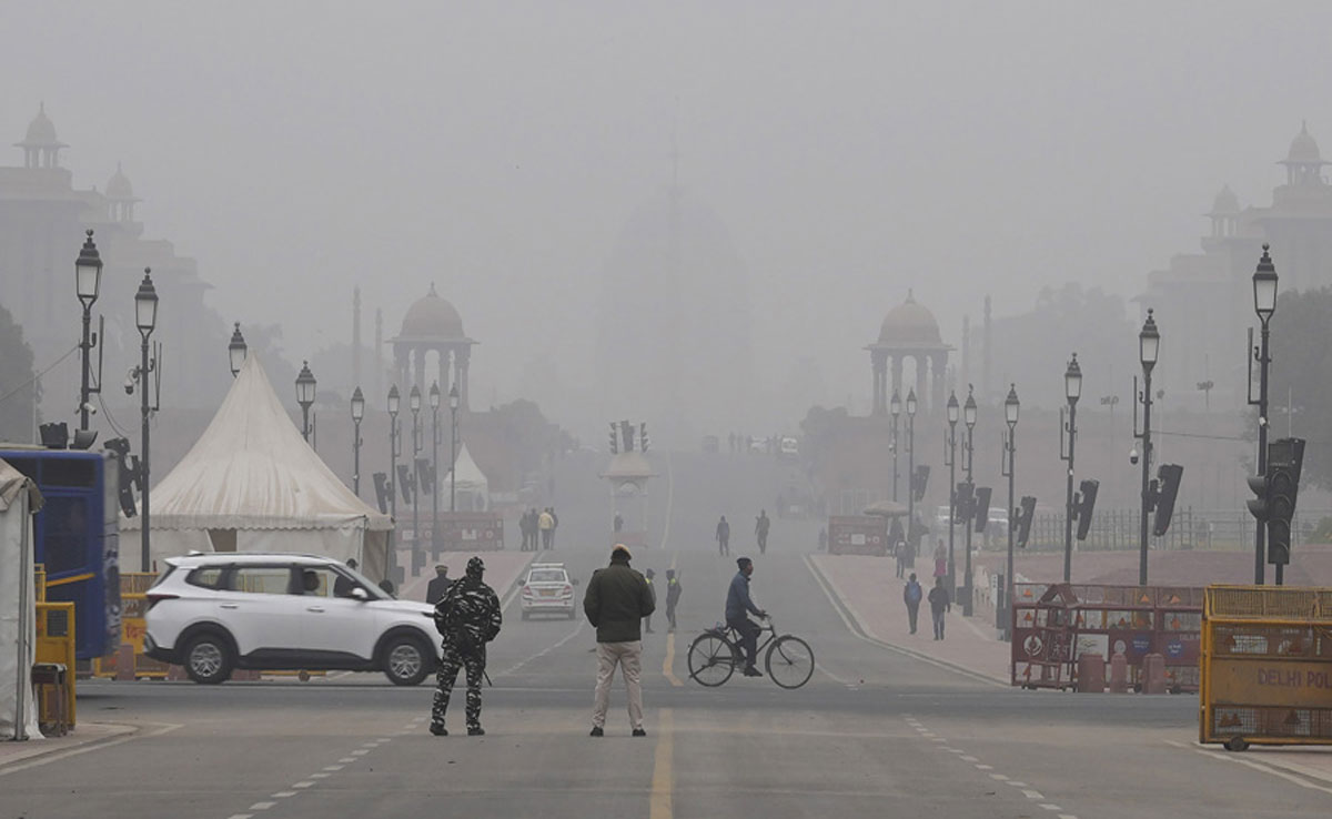 Visibility affected due to dense fog in Haryana, highways jammed