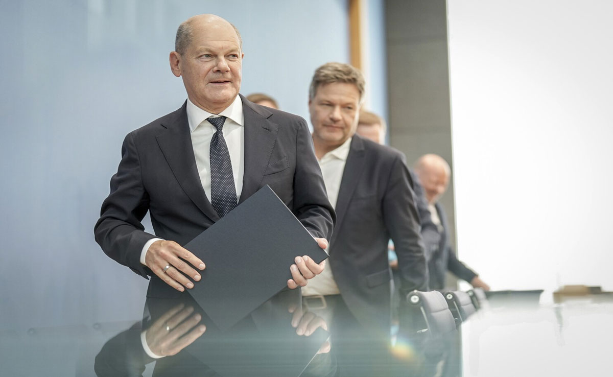 Germany's coalition broke down, govt faltered