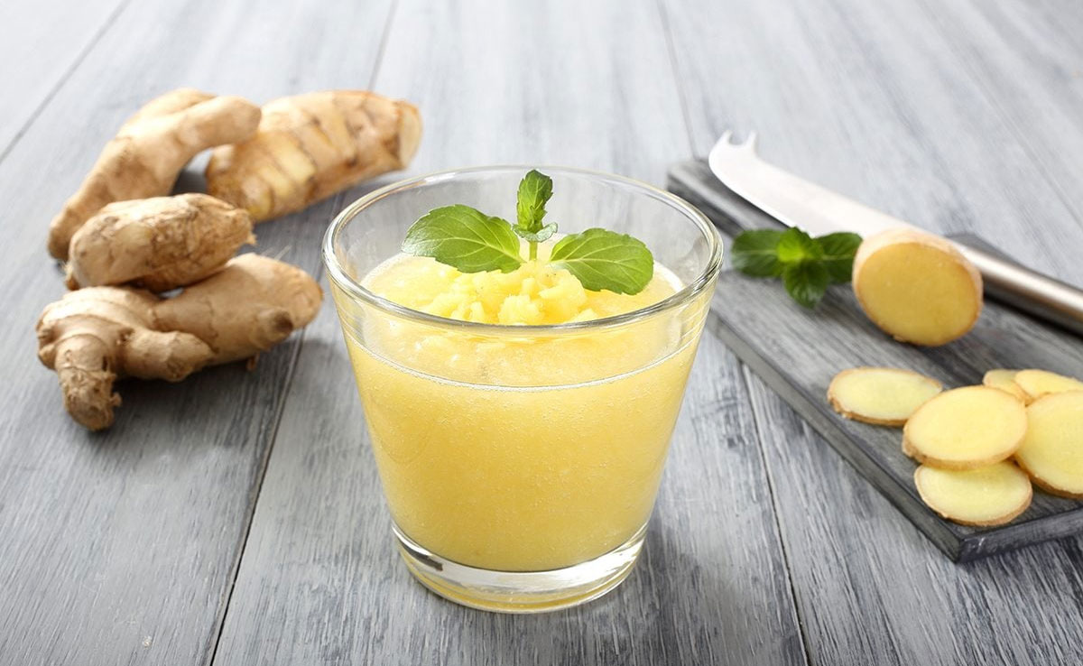 Ginger juice can help in reducing cholesterol, know when and in what quantity it should be consumed.