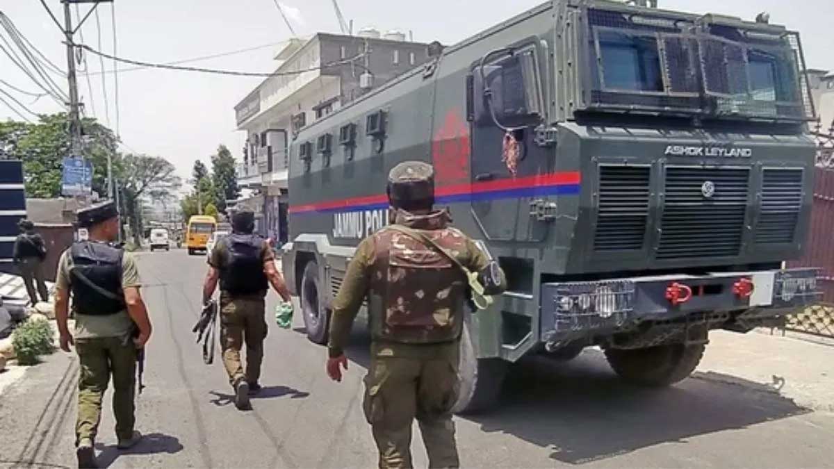 Grenade attack on Sunday market in JK Srinagar