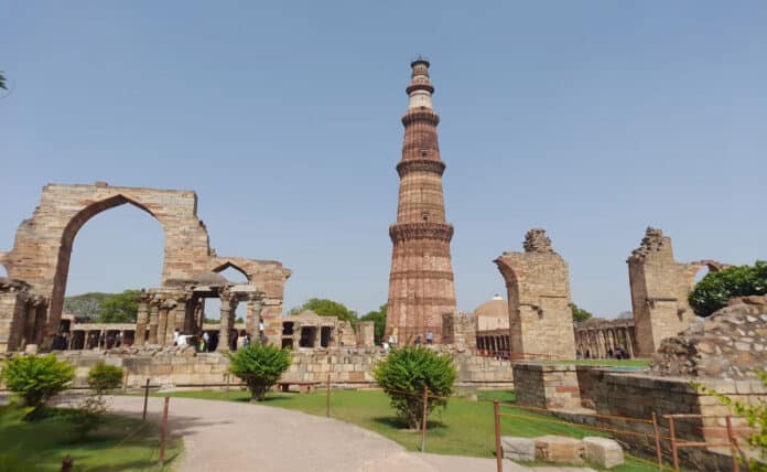 The majestic Qutub Minar: a symbol of heritage