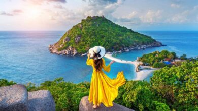Here is a list of 5 amazing travel destinations known for their beauty, history and unique experiences: