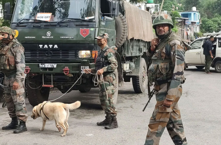 Jammu-Kashmir: After information about suspected explosive, security forces conducted search operation in Sidhra.