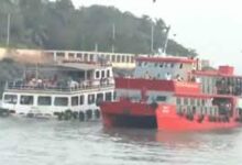 Boat capsizes near Gateway of India in Mumbai, 30 to 35 people stranded in sea
