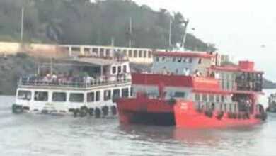 Boat capsizes near Gateway of India in Mumbai, 30 to 35 people stranded in sea