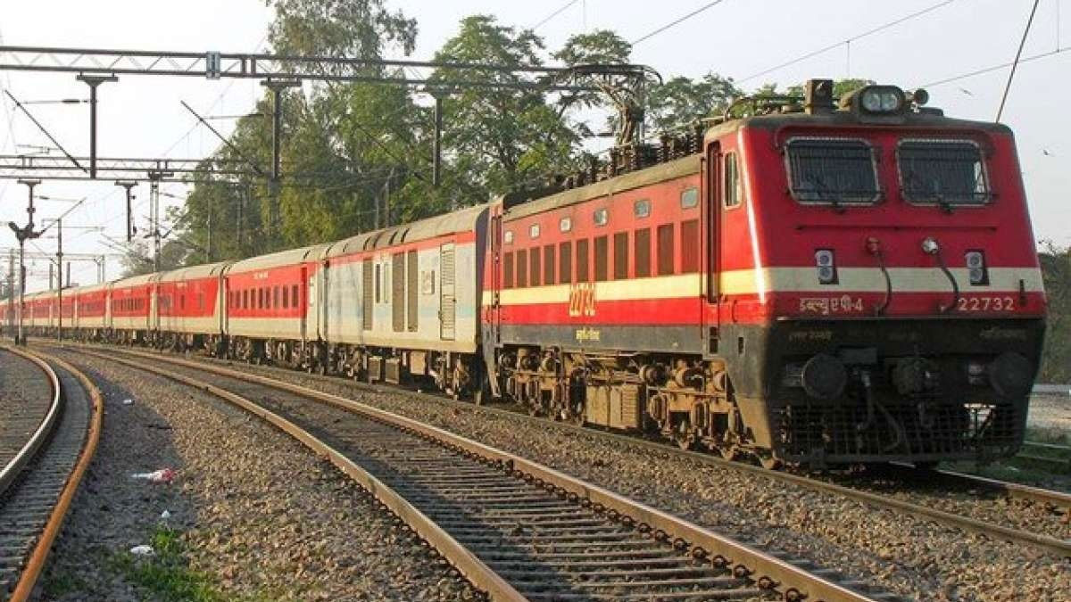 Central Railway will run 48 special trains in Mumbai, Pune and Kochuveli for Christmas and New Year, starting from