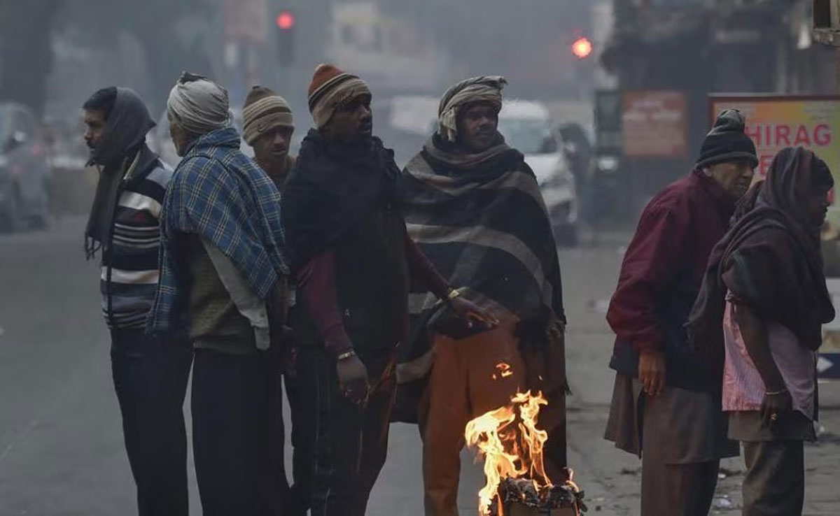 Cold wave, dense fog in Delhi, UP, MP and Haryana