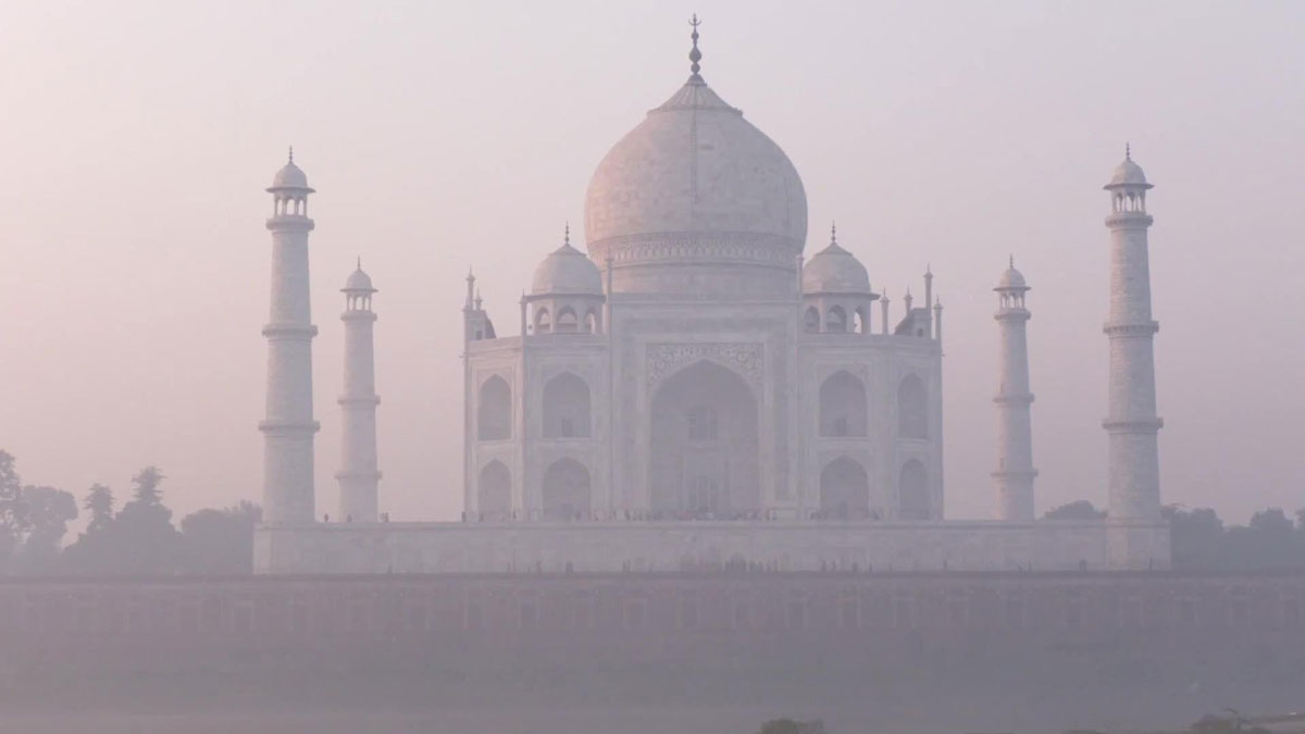 Cold wave, dense fog in Delhi, UP, MP and Haryana