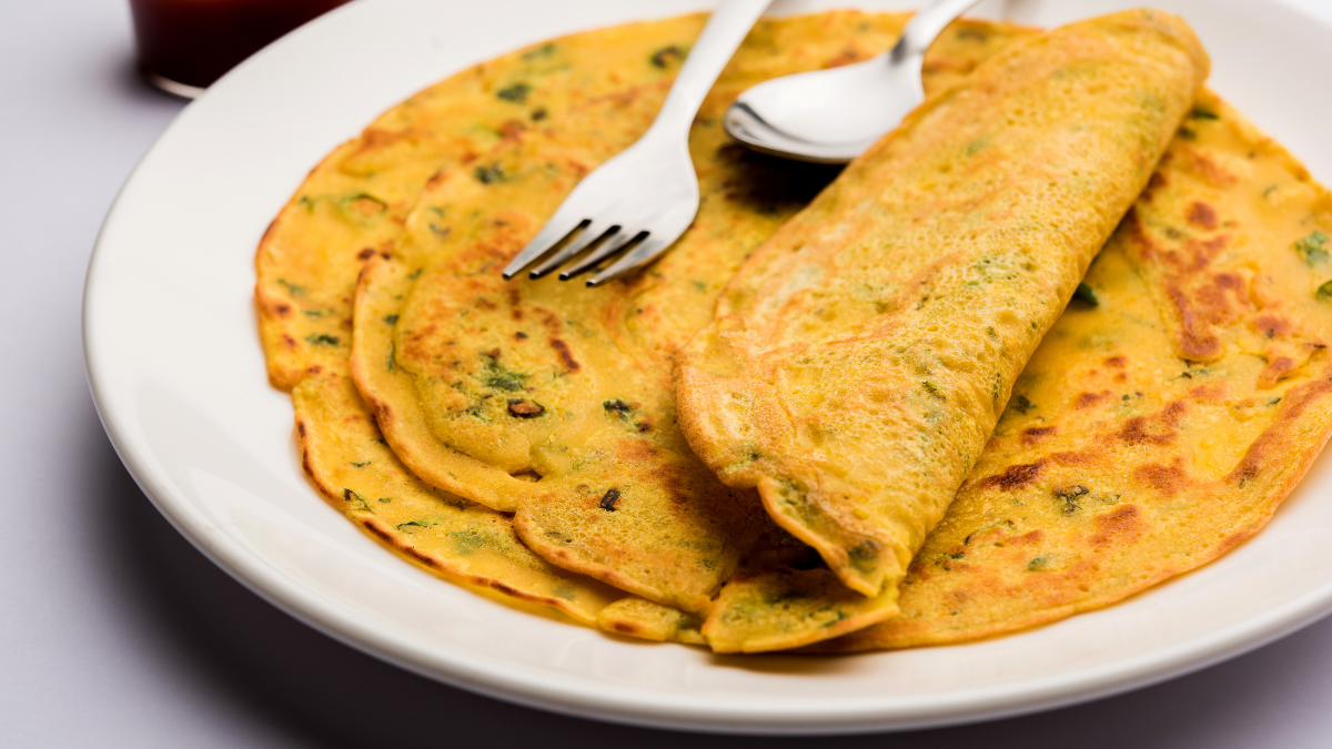 How to make healthy Oats Palak Chilla for a kid's Tiffin 