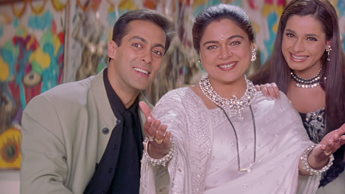 Hum Saath Saath Hain: A precious saga of family unity and love