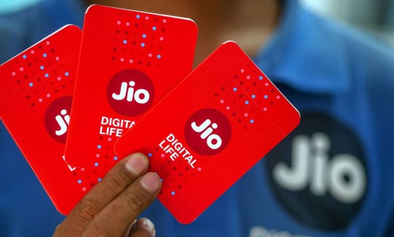 Jio gave a surprise to the users, changed the validity of Rs 19 and Rs 29 recharge plans.