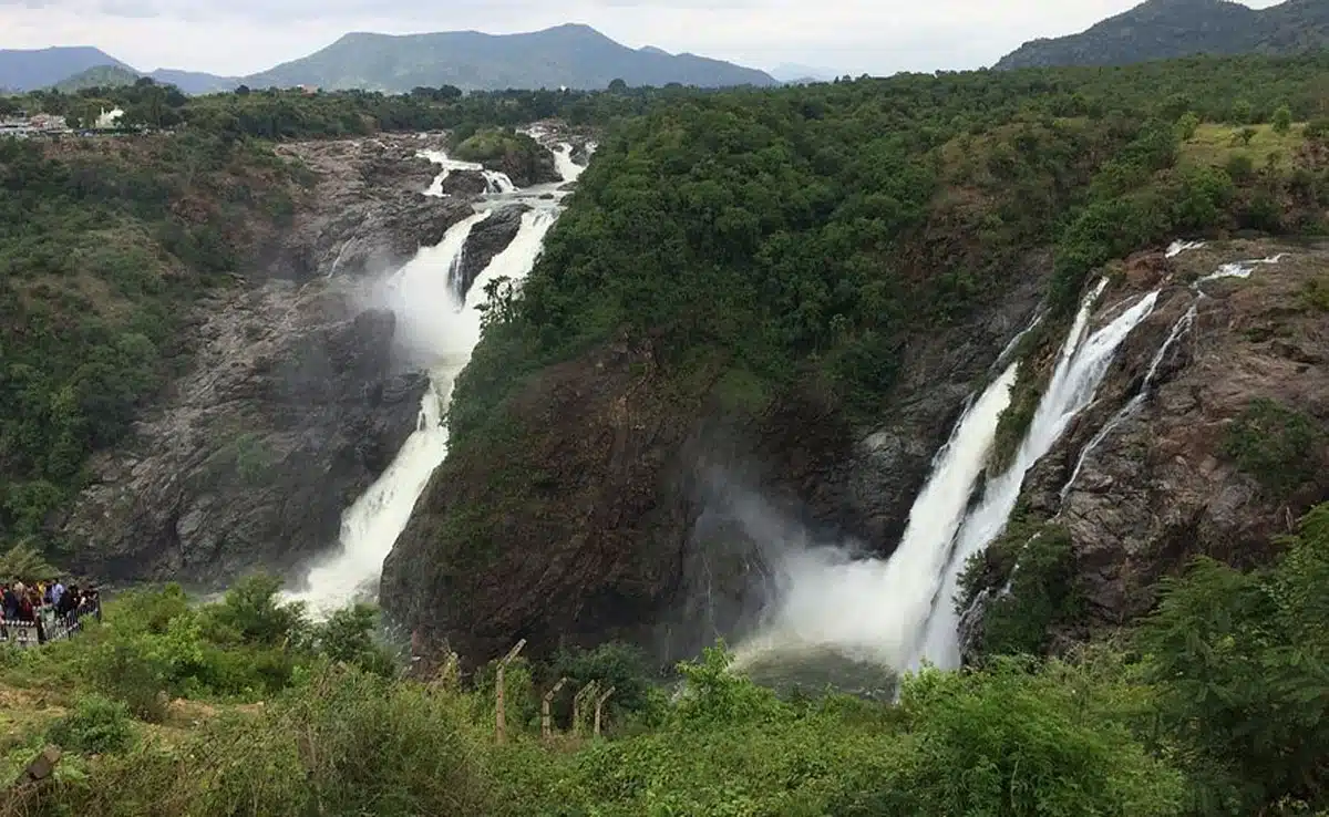 Karnataka: Land of diversity and tradition