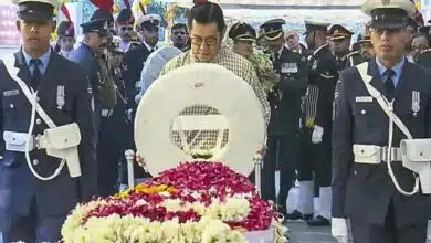 King of Bhutan and Foreign Minister of Mauritius attend the funeral of former PM Manmohan Singh