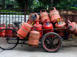 Commercial LPG cylinder prices increased by Rs 16.5