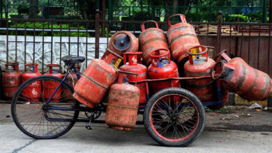 Commercial LPG cylinder prices increased by Rs 16.5