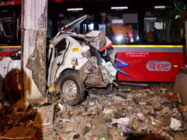 Uncontrolled bus hits pedestrians and vehicles in Mumbai's Kurla, 7 killed, 49 injured