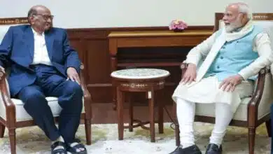 Sharad Pawar met PM Modi in Parliament