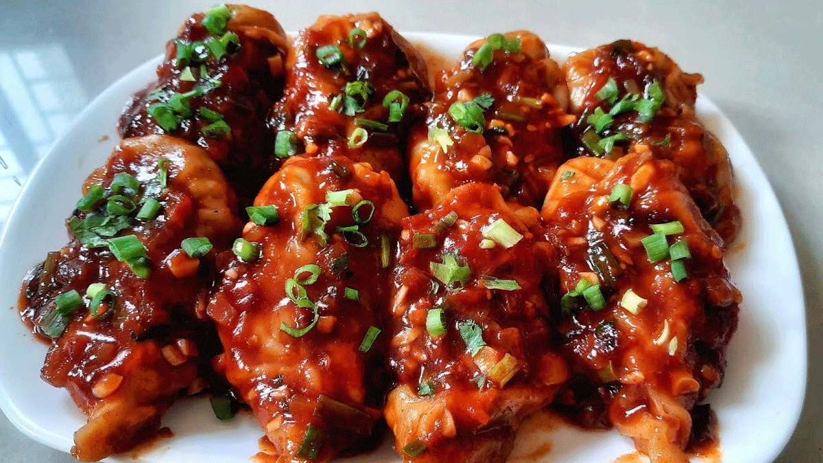 Spicy Chilli Garlic Momos A delicious Indo-Tibetan delight