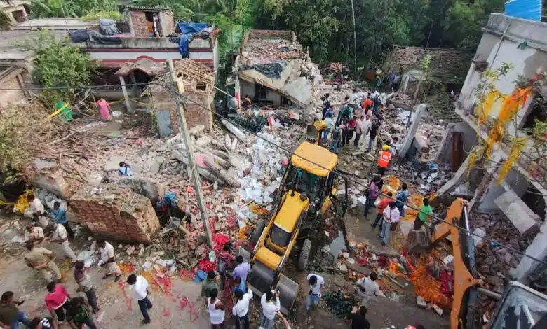West Bengal: Three people died due to explosion in Murshidabad