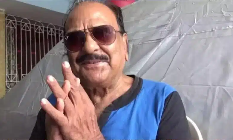 Family of Bhojpuri film industry's famous villain Vijay Khare dies at the age of 72