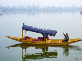 Asia's first water transport service 'Uber Shikara' available in Srinagar