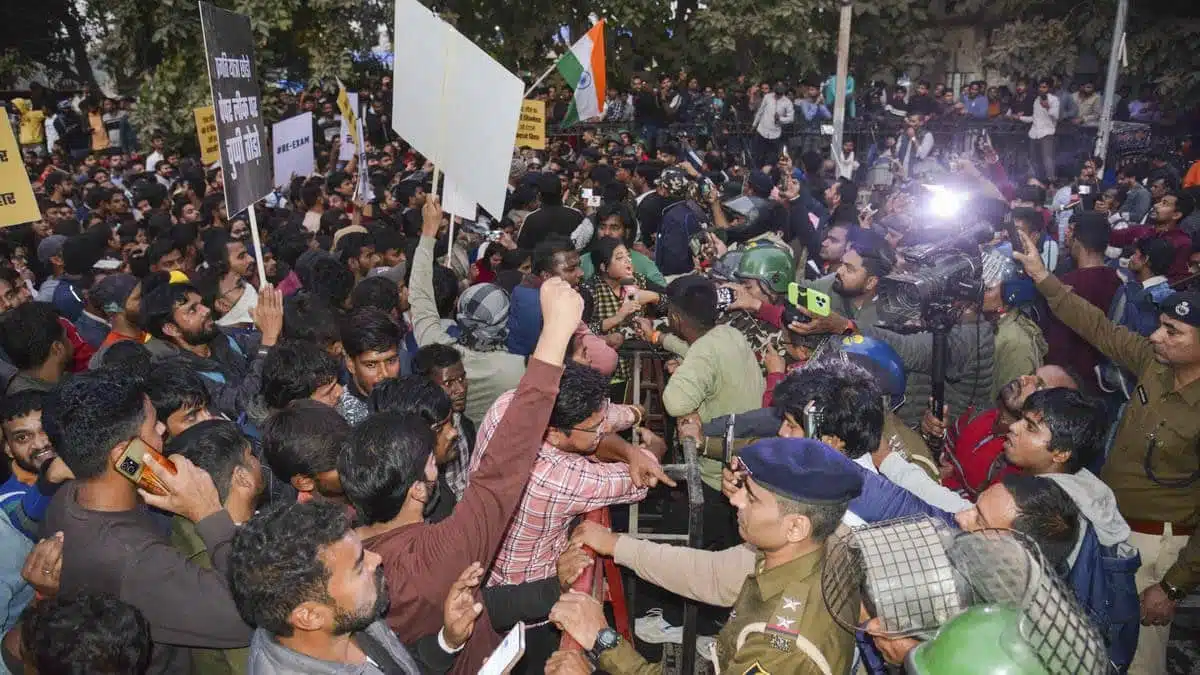 BPSC Row: Protesting students call for Bihar bandh today, check what is open and what is closed