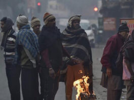 Coldest morning of the season in Delhi, temperature reached 4.9 degrees.