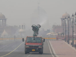 Temperature reaches 5.9 degrees Celsius in Delhi, air quality 'severe' for the second day