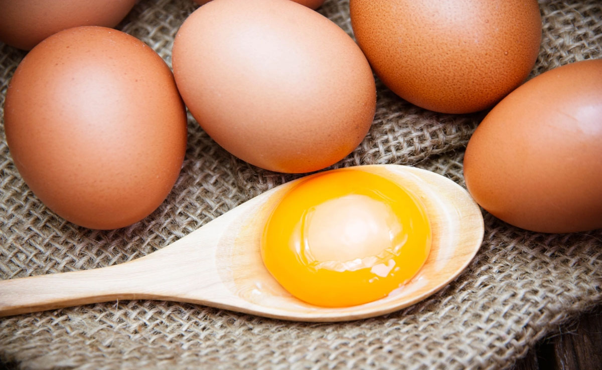 Benefits of eating eggs during winter