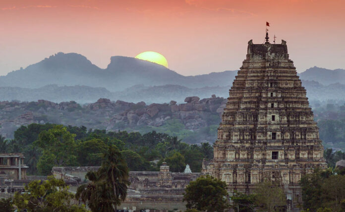 Karnataka: Land of diversity and tradition