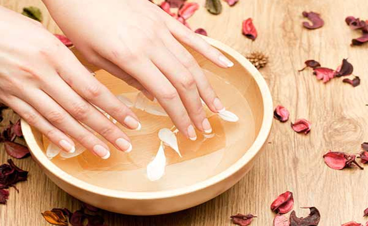 Is the skin around your nails peeling in winter? Try these home remedies for treatment and quick relief