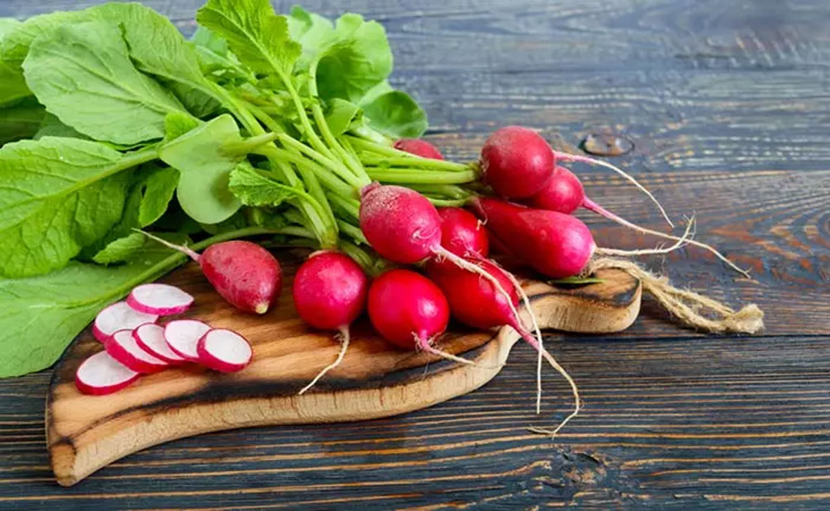 Five benefits of eating radish leaves that you must know